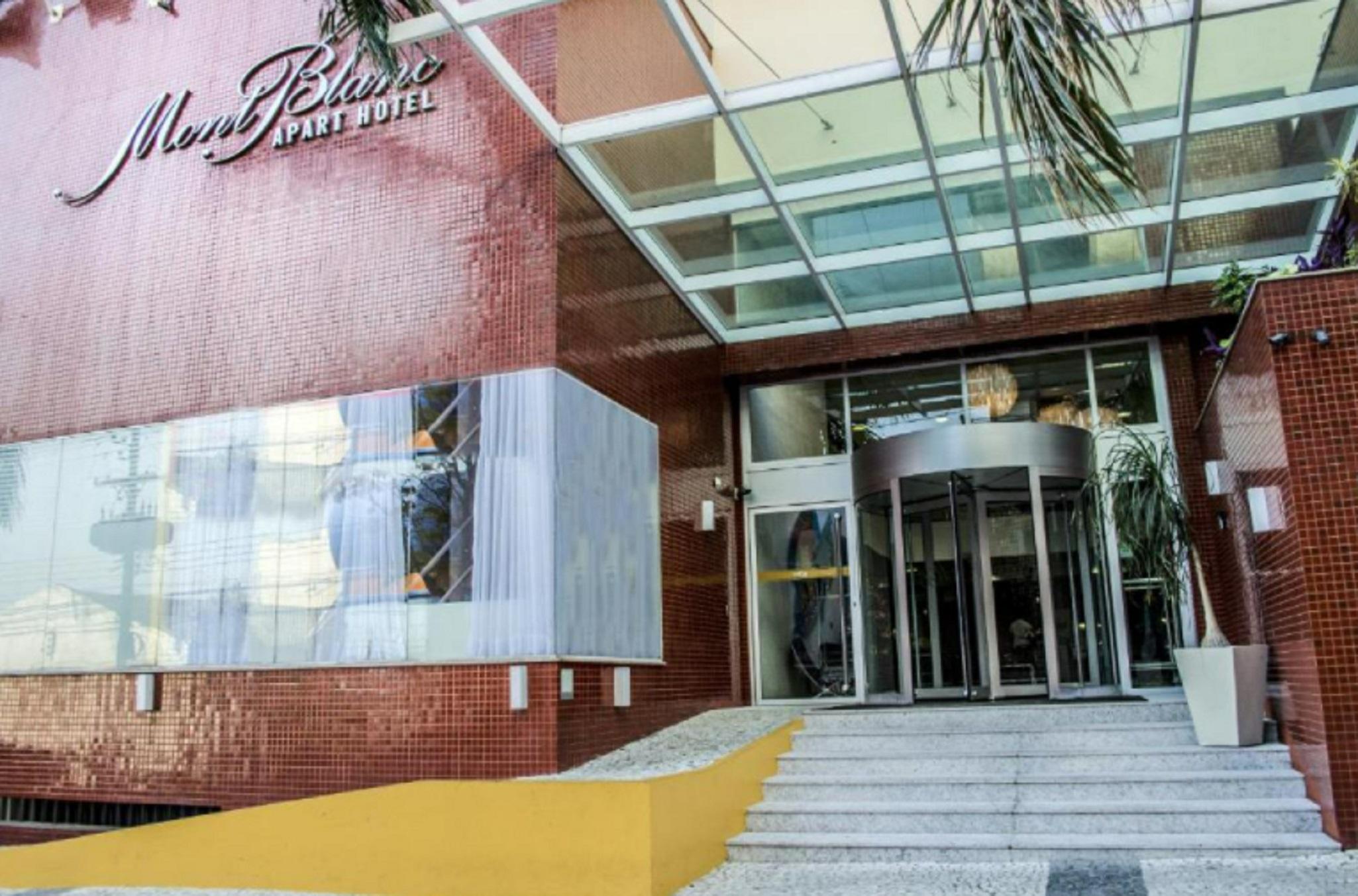 Mont Blanc Apart Hotel - Duque De Caxias Bagian luar foto